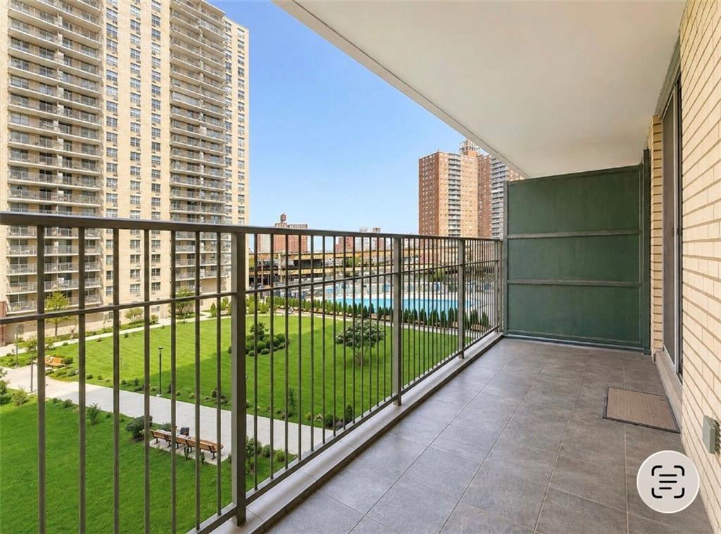 501 Surf Avenue 3n Property Photo 15