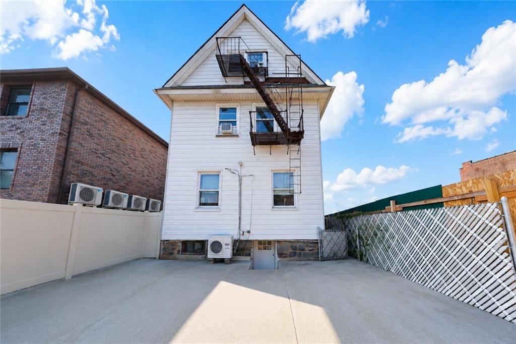 145 Bay 11th Street Property Photo 3