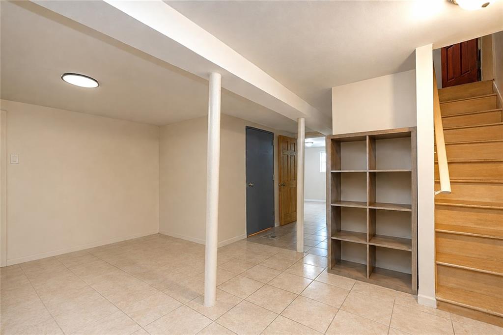 82 Kermit Place Property Photo 25