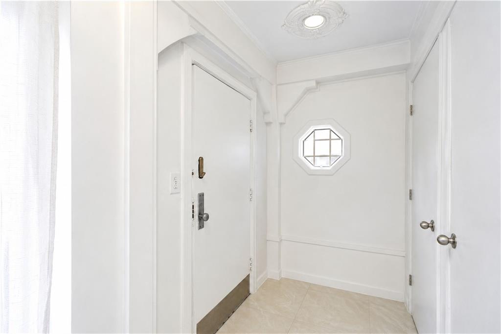 821 Avenue M Property Photo 3