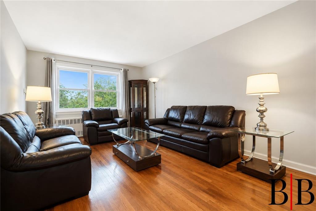 2060 East 63rd Street Property Photo 20