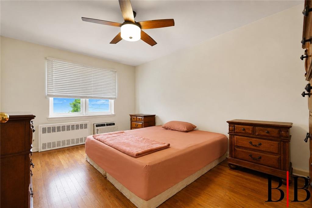 2060 East 63rd Street Property Photo 24