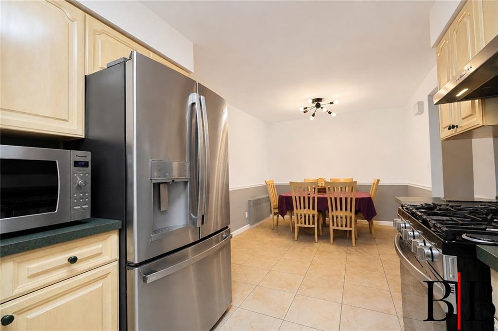 2060 East 63rd Street Property Photo 31