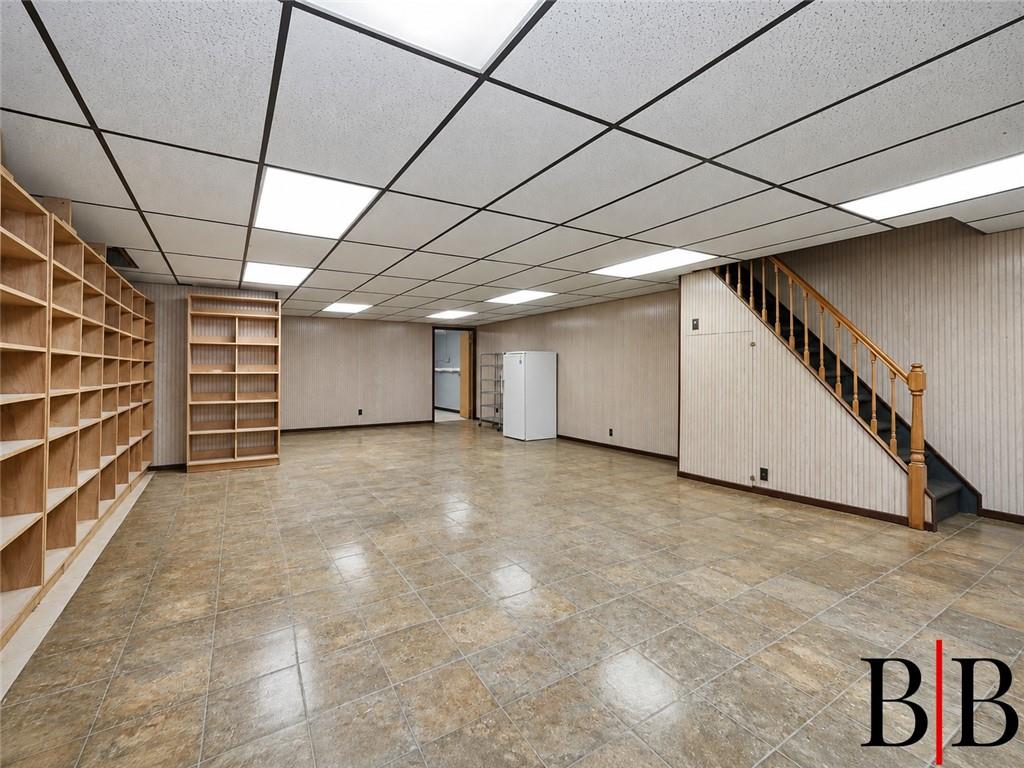 2060 East 63rd Street Property Photo 36