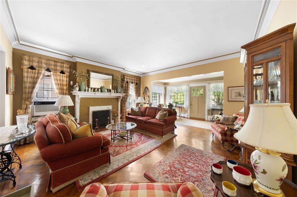 172 81st Street Property Photo 6