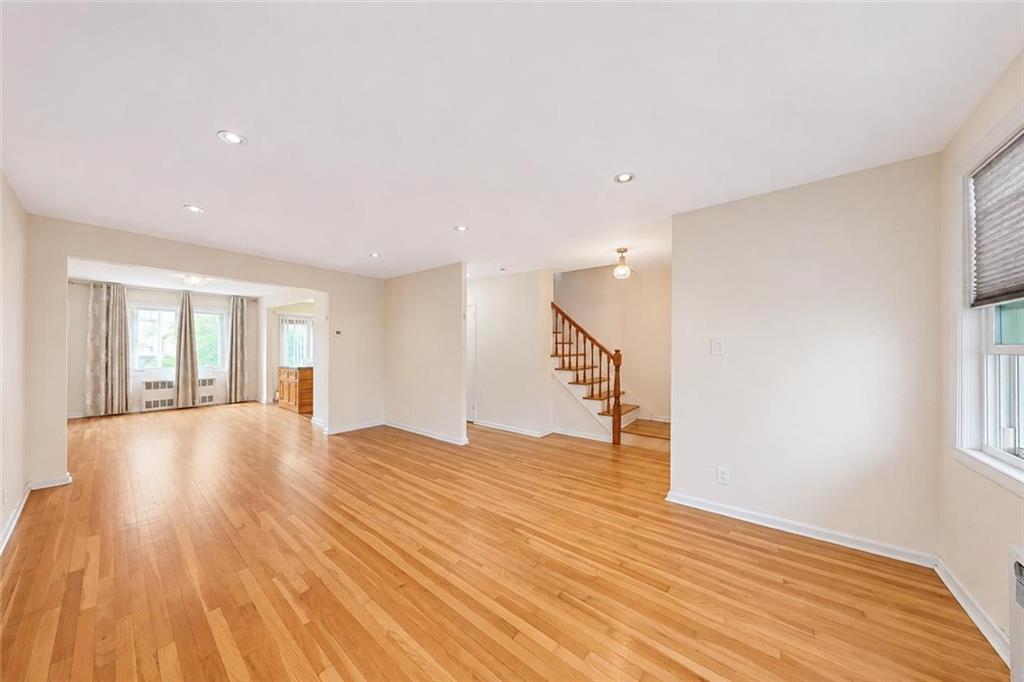 2678 Haring Street Property Photo 3
