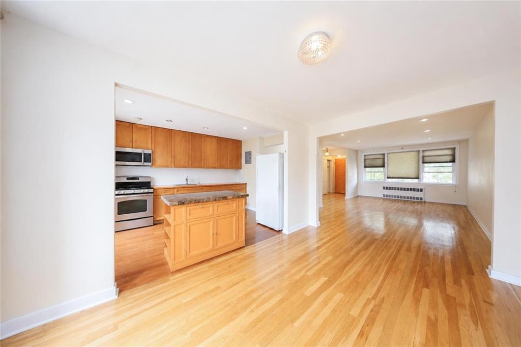 2678 Haring Street Property Photo 6