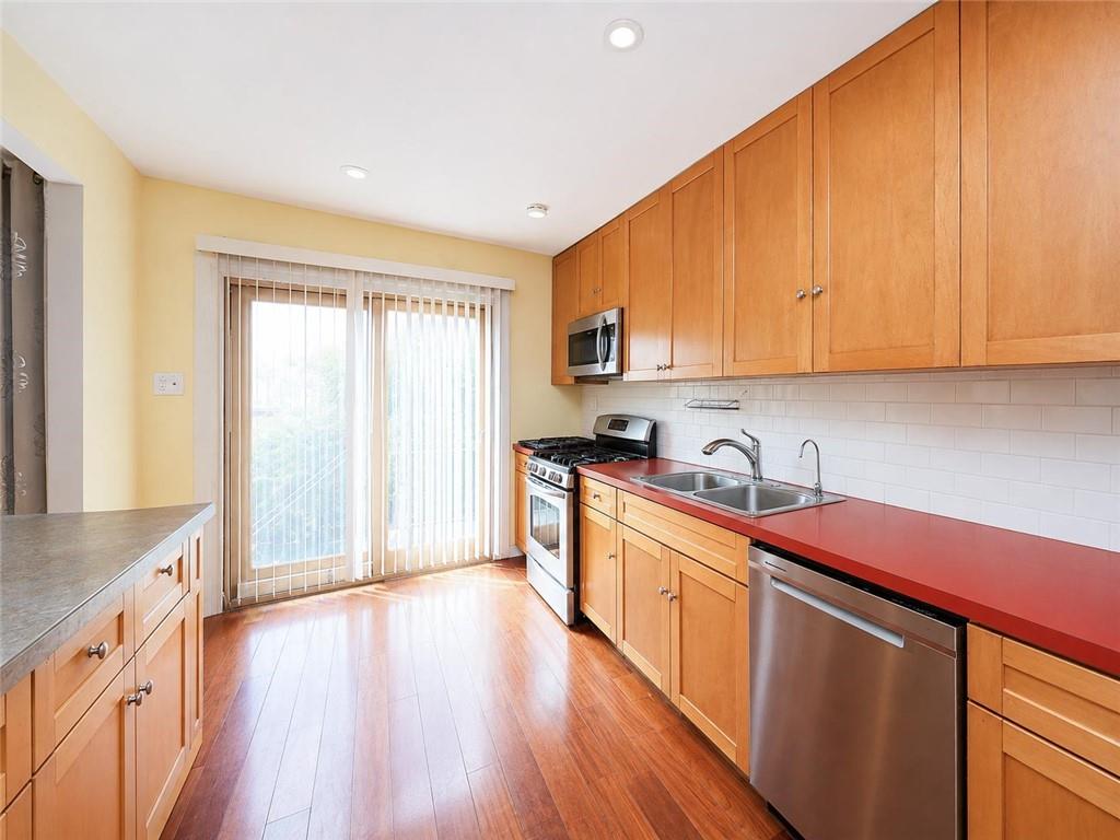 2678 Haring Street Property Photo 9