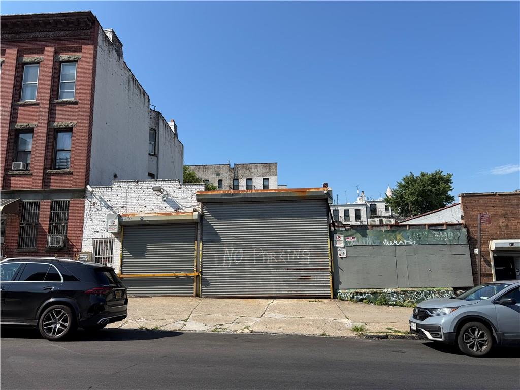 420 39th Street Property Photo 1