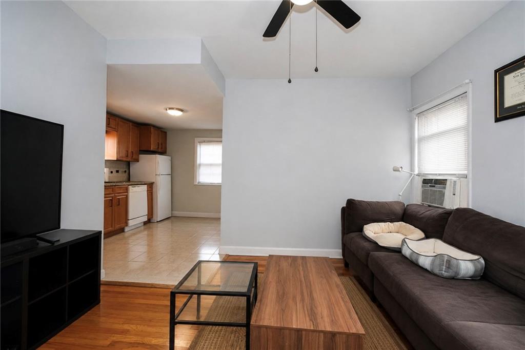 1429 70th Street Property Photo 12
