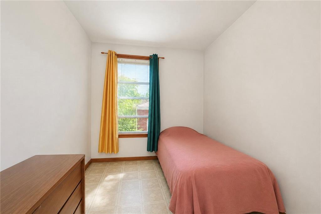 1429 70th Street Property Photo 18