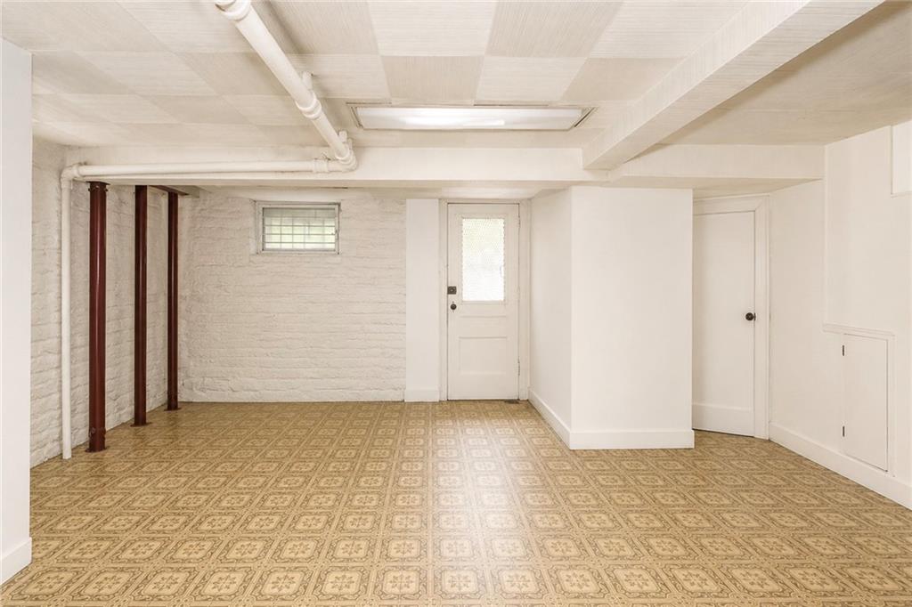 1429 70th Street Property Photo 27
