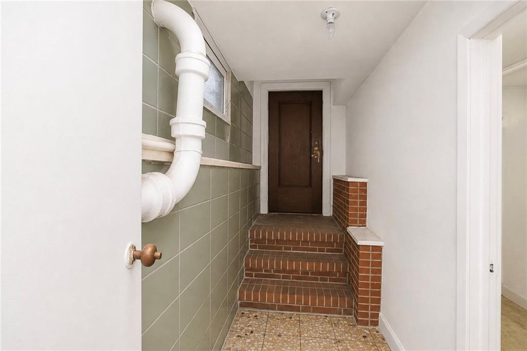 1429 70th Street Property Photo 35