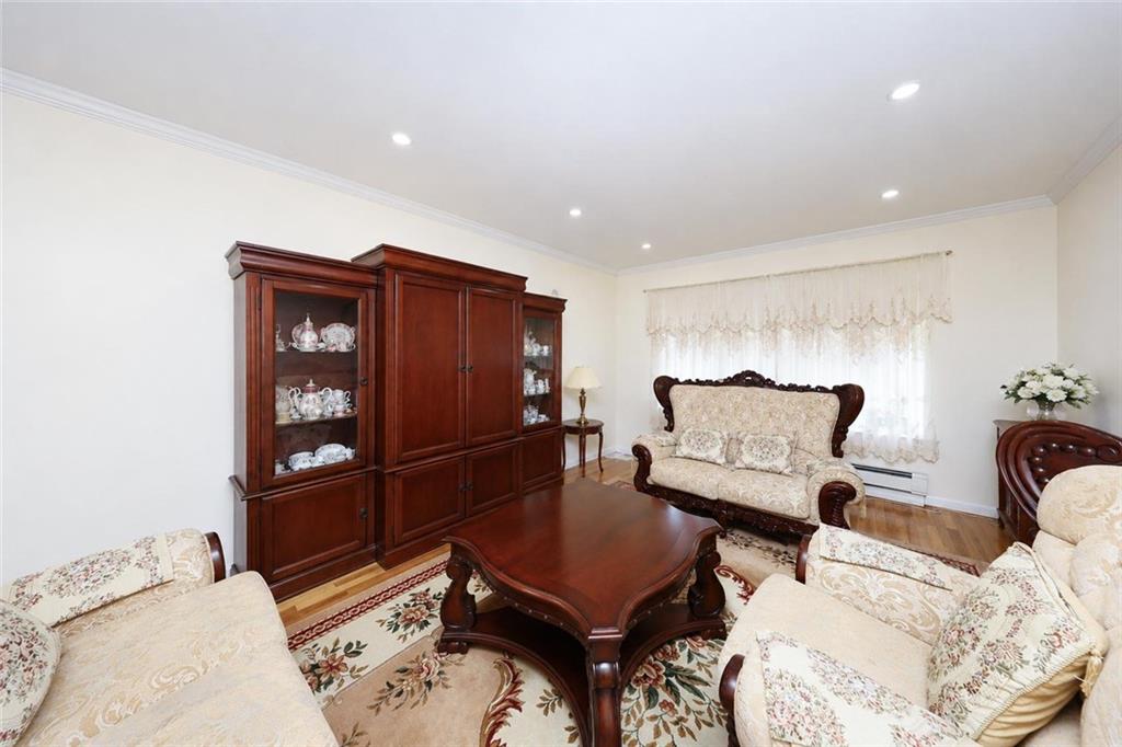1049 East 56th Street Property Photo 5