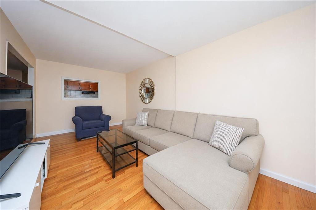 1049 East 56th Street Property Photo 20