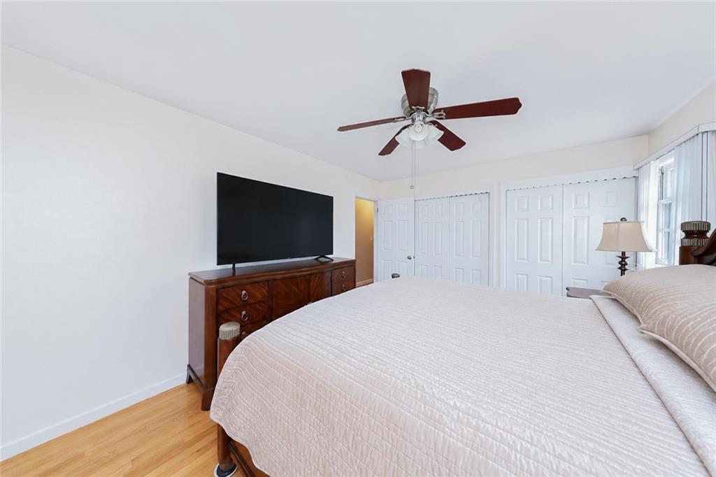 756 Hylan Boulevard Property Photo 12