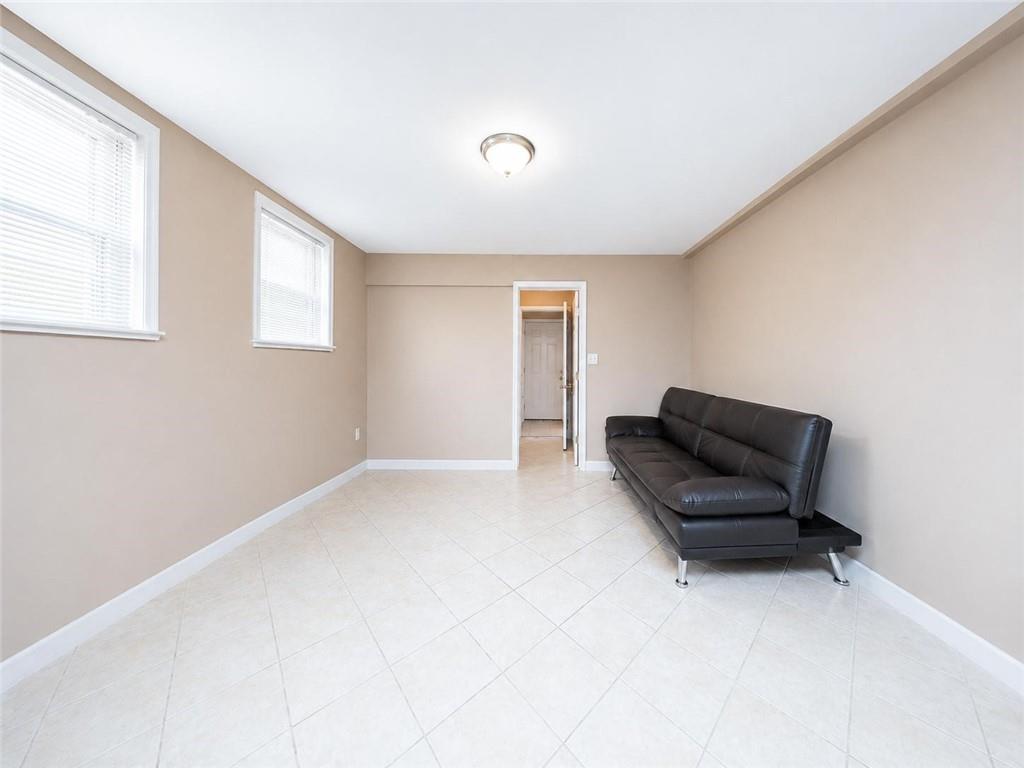 756 Hylan Boulevard Property Photo 16