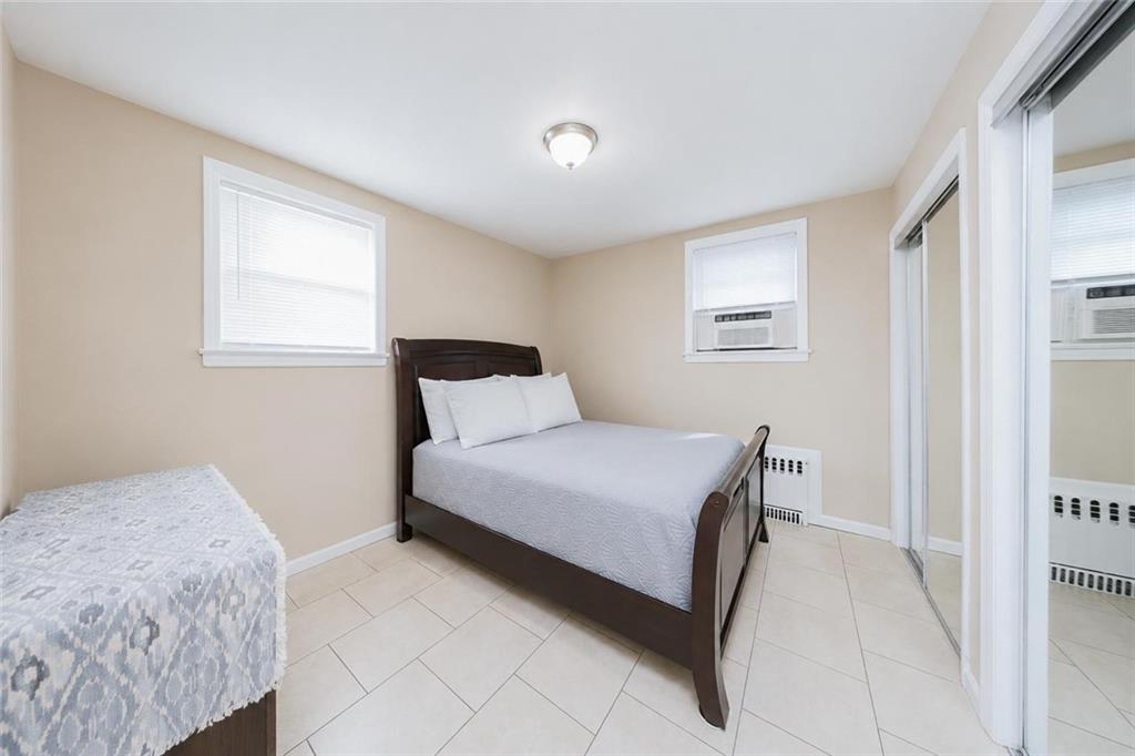 756 Hylan Boulevard Property Photo 24