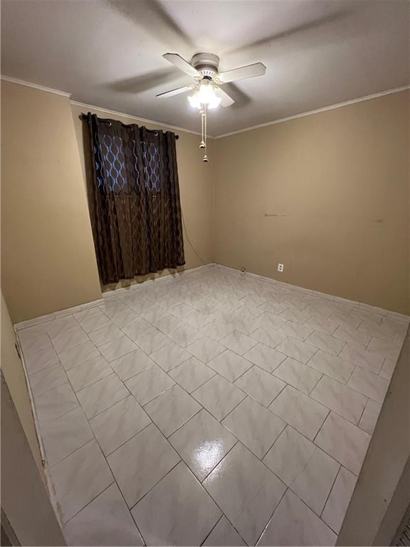 2514 Bath Avenue Property Photo 9