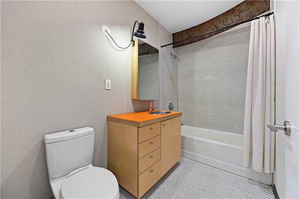 37 Bridge Street 2d Property Photo 12