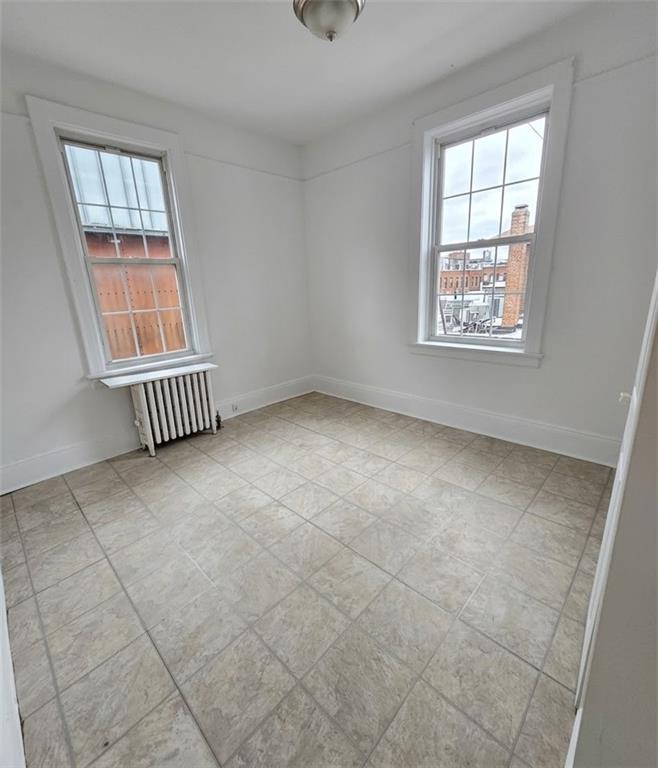 4115 Manhattan Avenue Property Photo 12