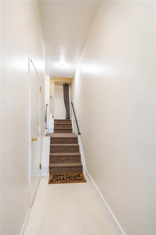 256 Skyline Drive Property Photo 16