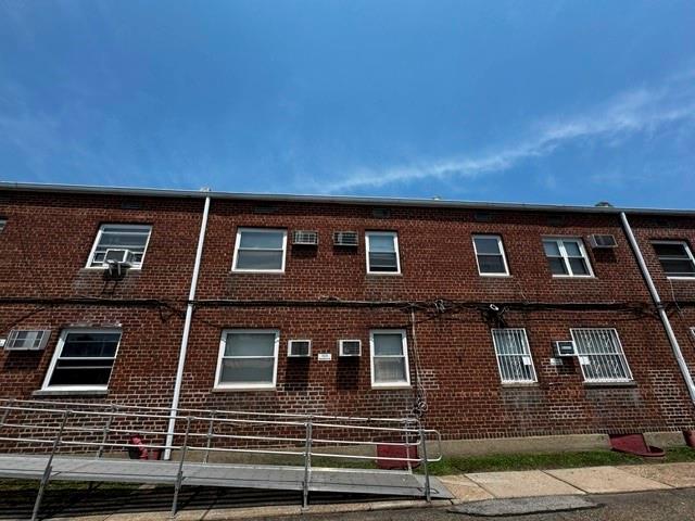 1545 Independence Avenue 1b Property Photo 4
