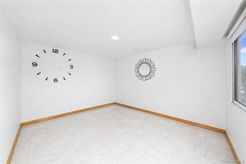 91-14 86th Drive Property Photo 17