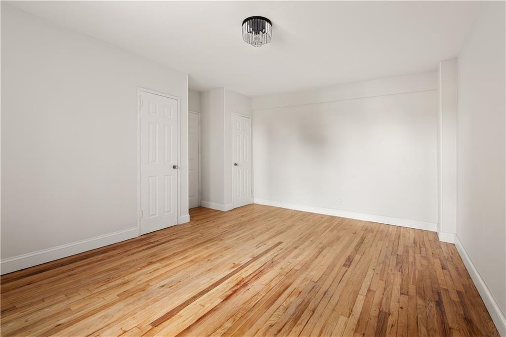 2727 Ocean Parkway C27 Property Photo 8