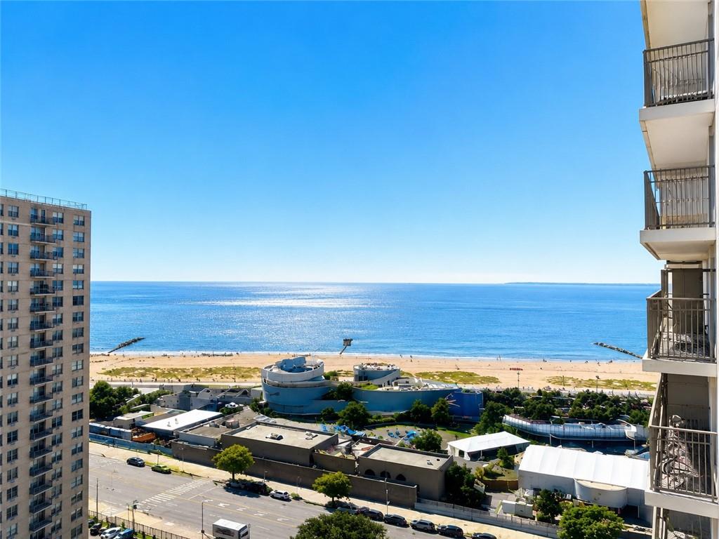 601 Surf Avenue 19M