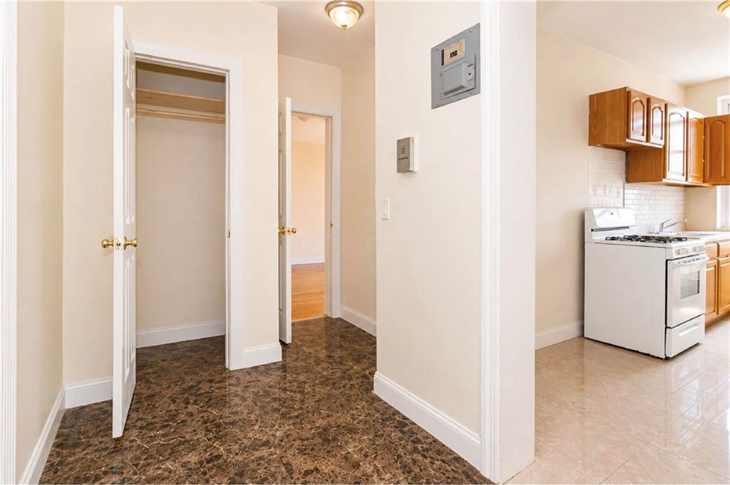 1289 East 19th Street F7 Property Photo 5