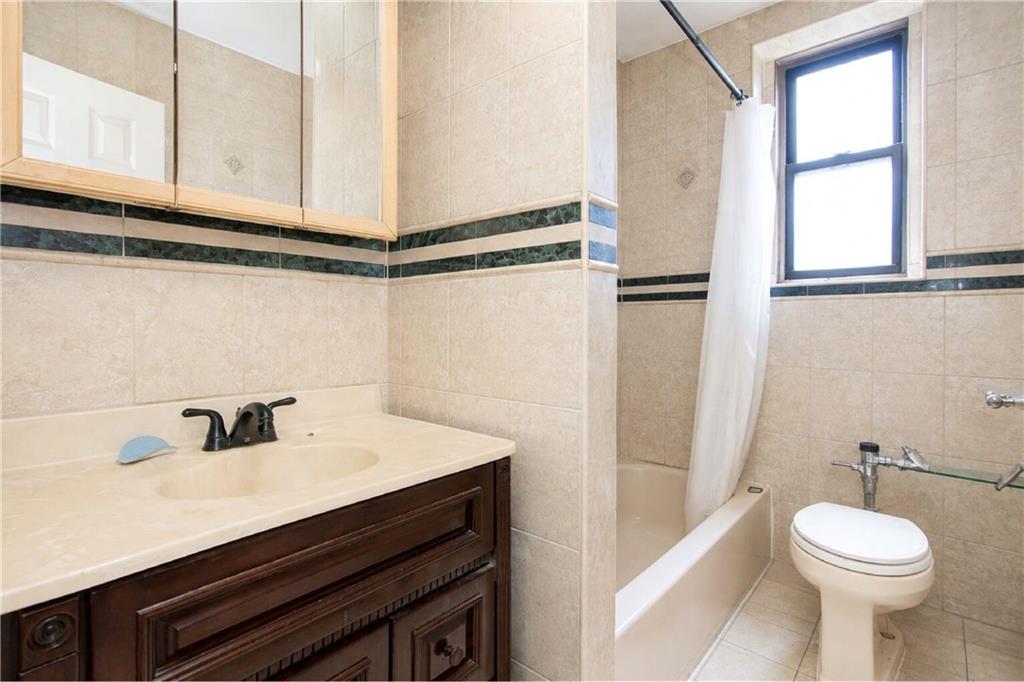 1289 East 19th Street F7 Property Photo 8