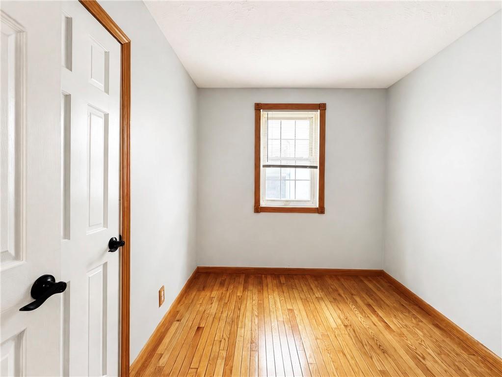986 77th Street Property Photo 10