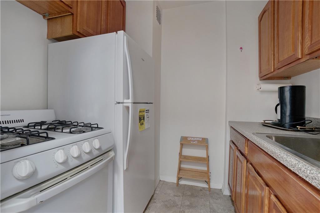 1360 Ocean Parkway 7c Property Photo 7