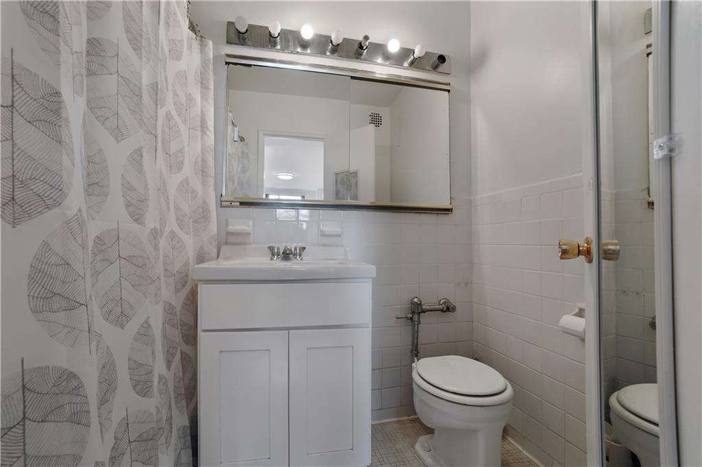 1360 Ocean Parkway 7c Property Photo 9