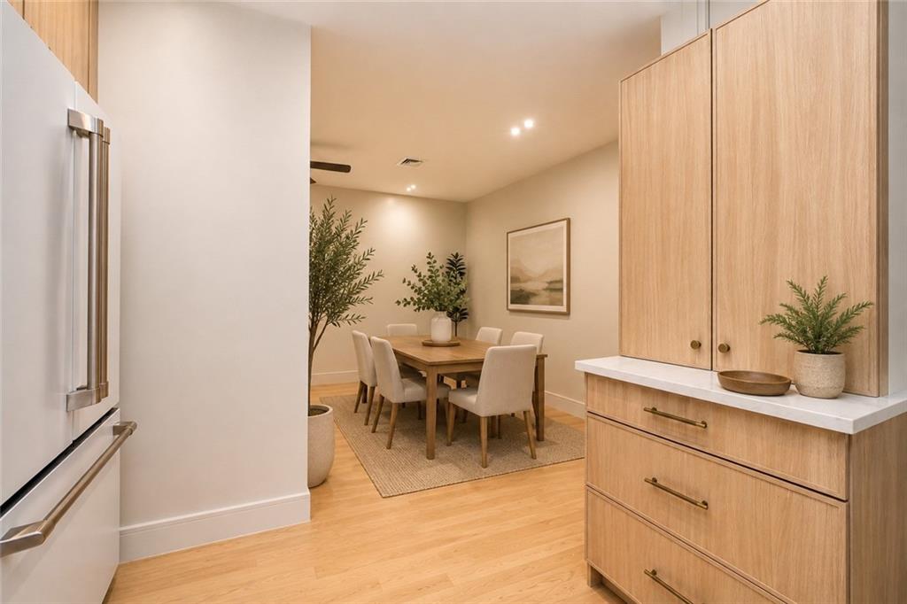 4433 Bedford Avenue Property Photo 8