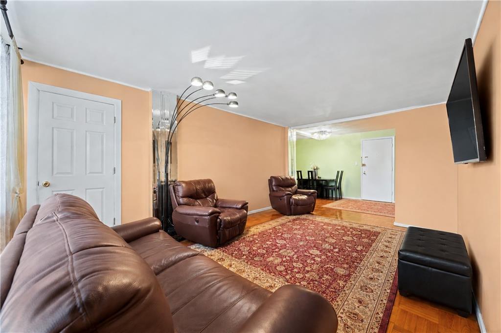 1311 Brightwater Avenue 3b Property Photo 4