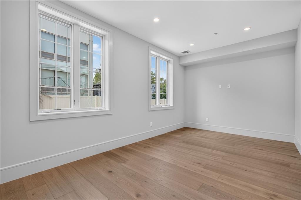 372 92nd Street 1b Property Photo 11