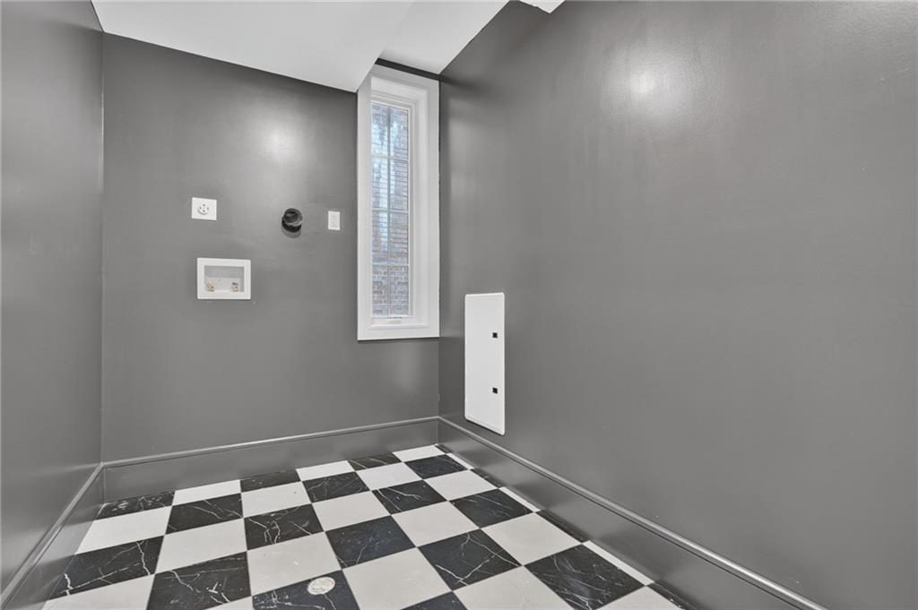 372 92nd Street 1b Property Photo 22