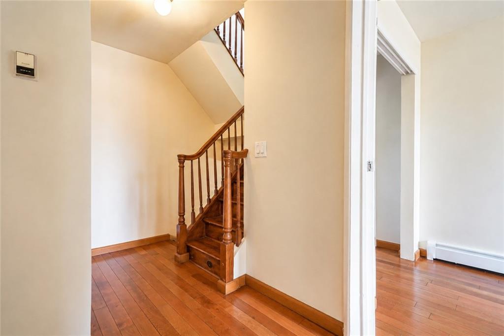 189 Quintard Street Property Photo 19