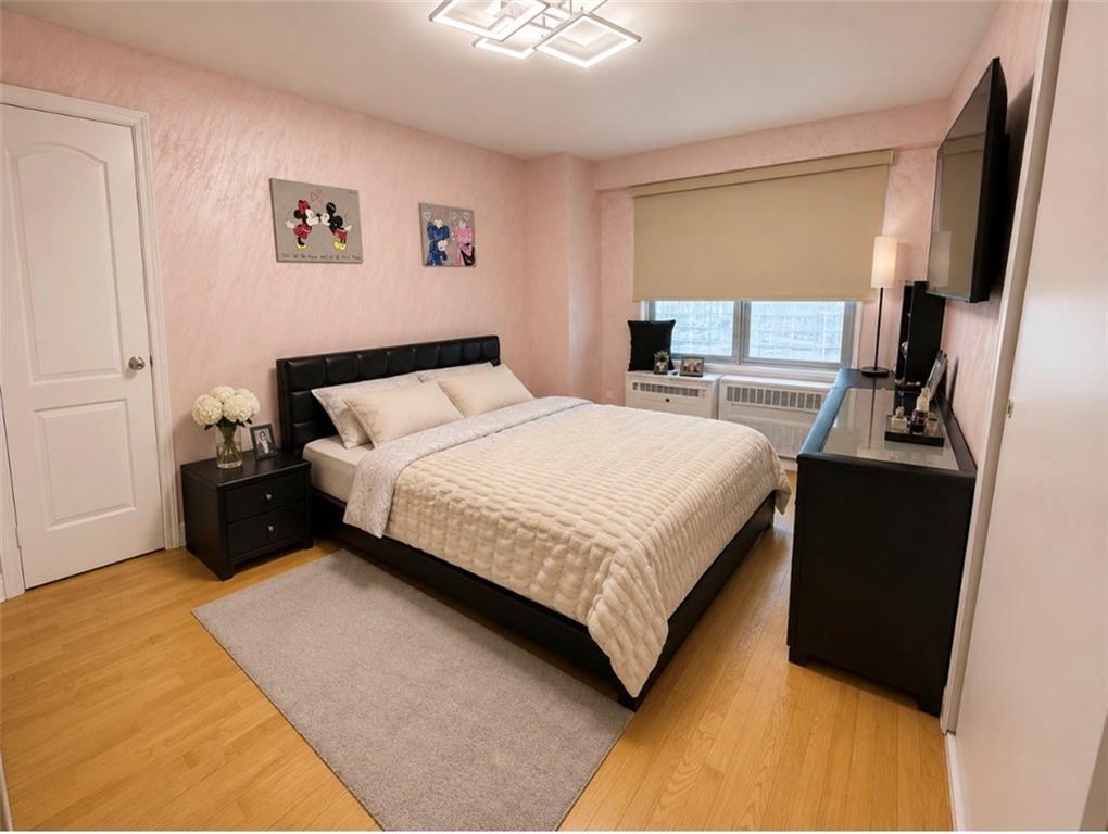 601 Surf Avenue 2j Property Photo 11