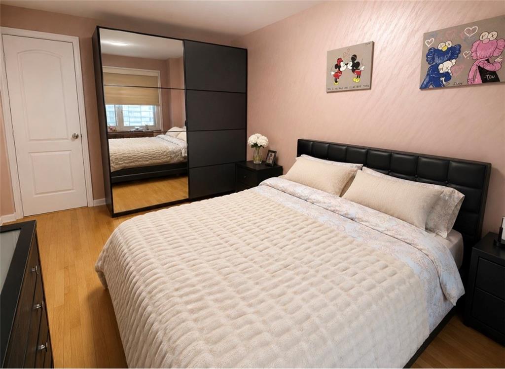 601 Surf Avenue 2j Property Photo 12