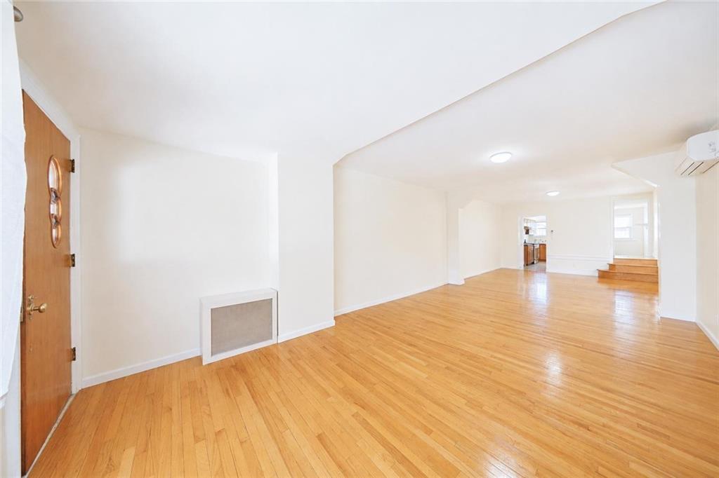 52 74th Street Property Photo 7
