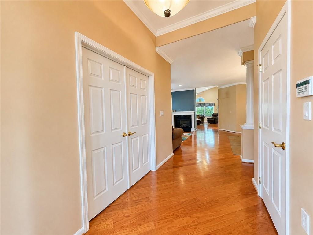 111 Fontaine Court Property Photo 14