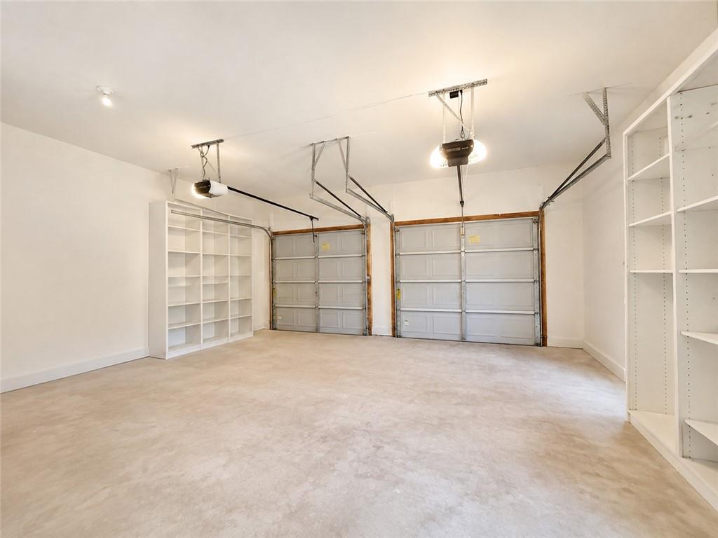 111 Fontaine Court Property Photo 18