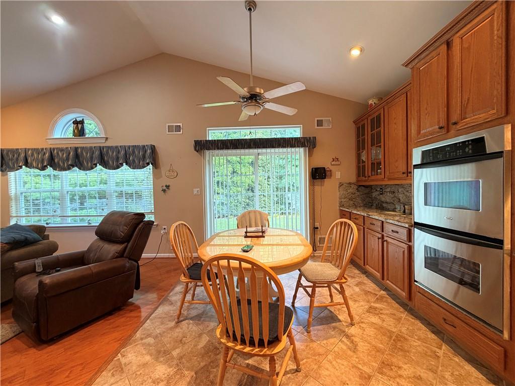 111 Fontaine Court Property Photo 27