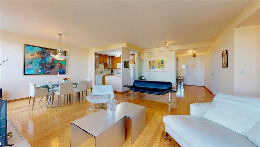 45 Oceana Drive East 7e Property Photo 2