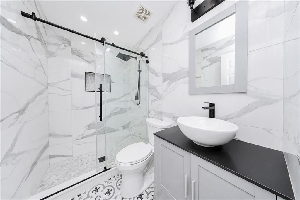 4175 Amboy Road Property Photo 19