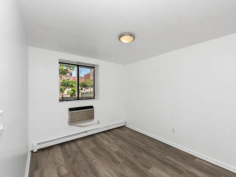 1079 East 72nd Street 33 Property Photo 7