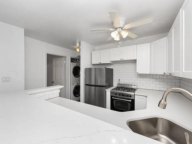 1079 East 72nd Street 33 Property Photo 8